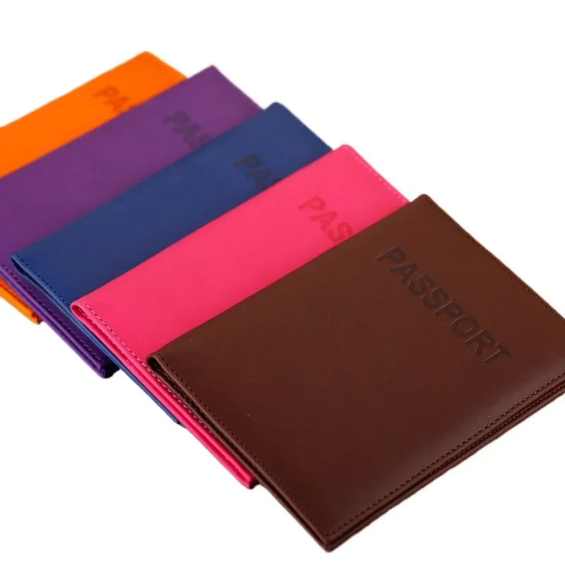 Custodia protettiva per posspo - Leather Passport Cover recensione e prezzo