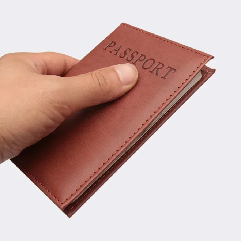 Moda donna uomo copertina per  - Leather Passport Cover recensione e prezzo